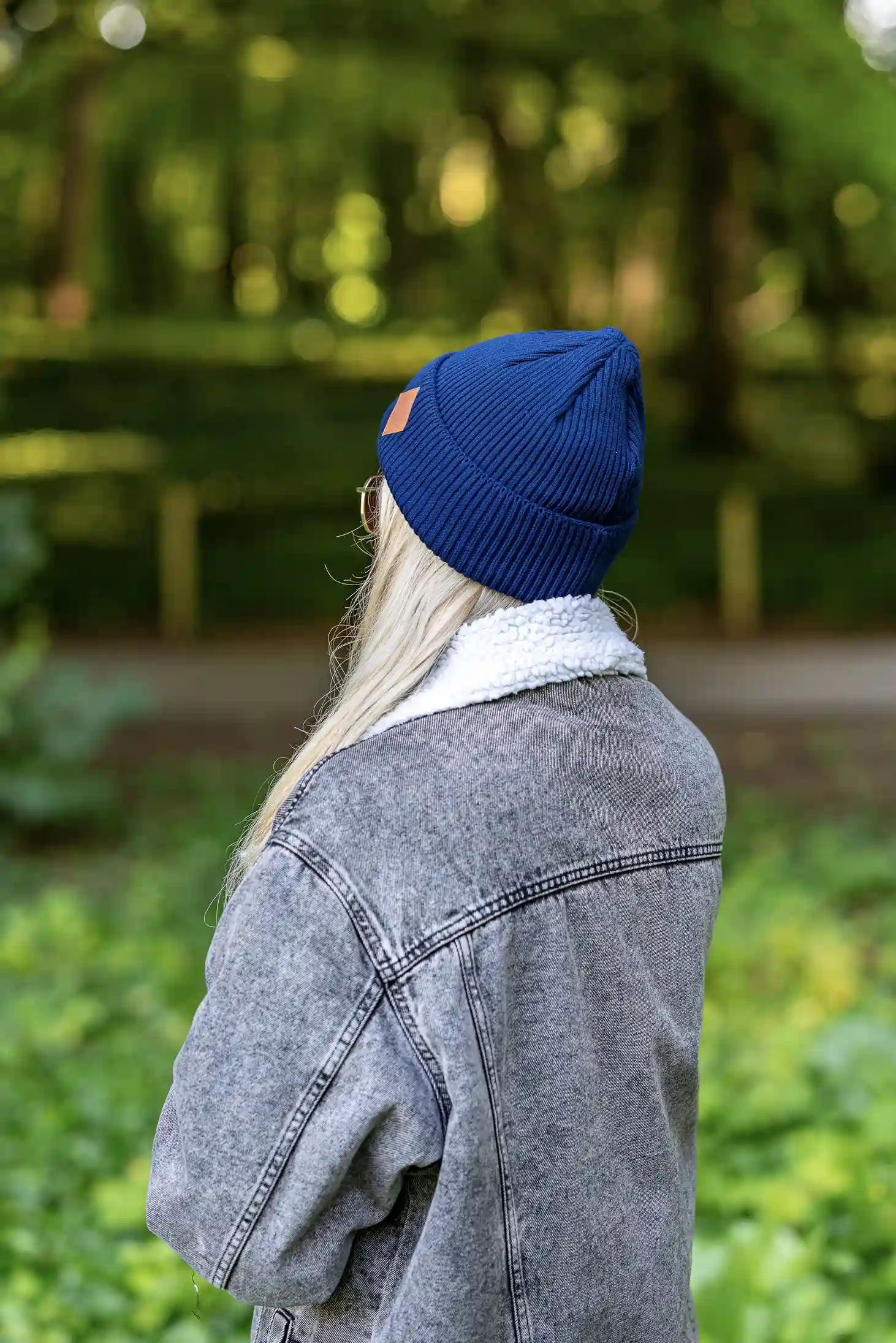 Bawełniana czapka beanie logo ekoskórka "Ciemny Granat Navy" 232 damska czapka z bawełny