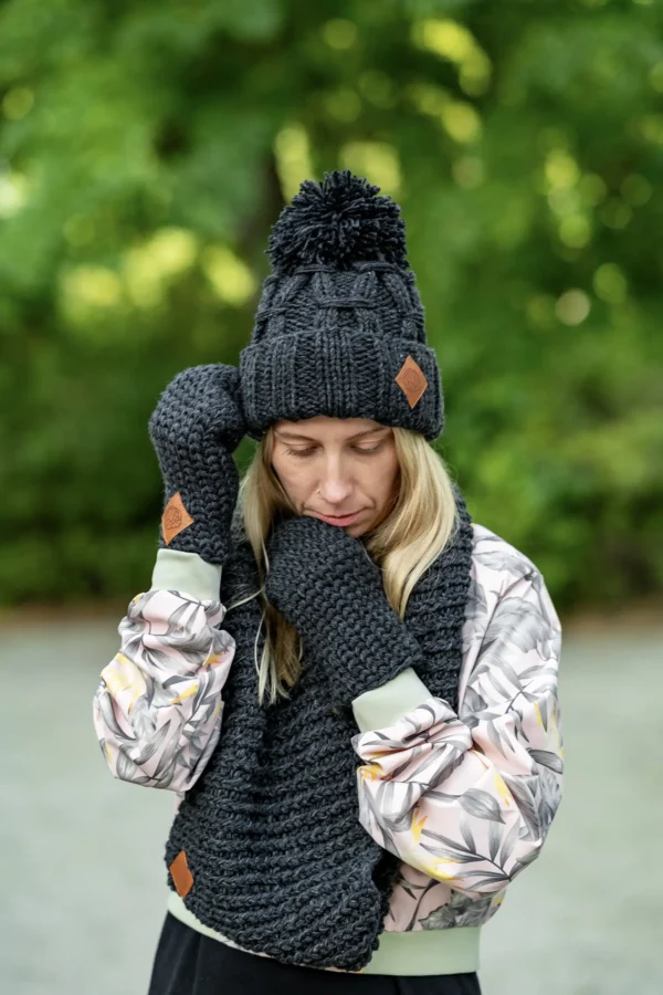 Rękawiczki MERINO 34% "Czarna Perła" 7 duży komin damski