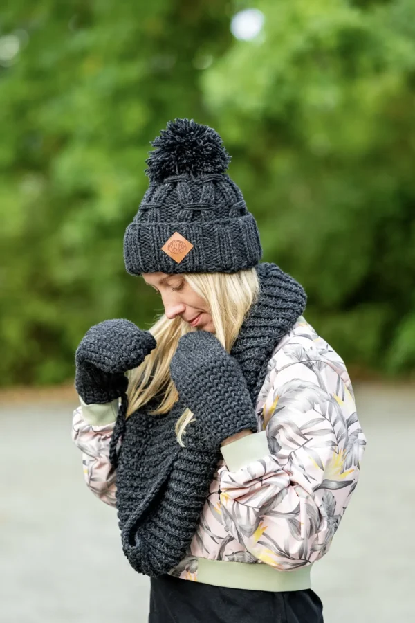 Komin MERINO 34% „Czarna Perła” 10 komin damski merino