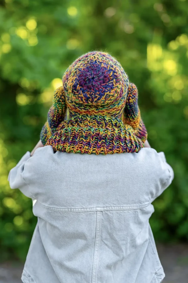 Komin MERINO 100% „Kolory” 33 minimalistyczna czapka z merino