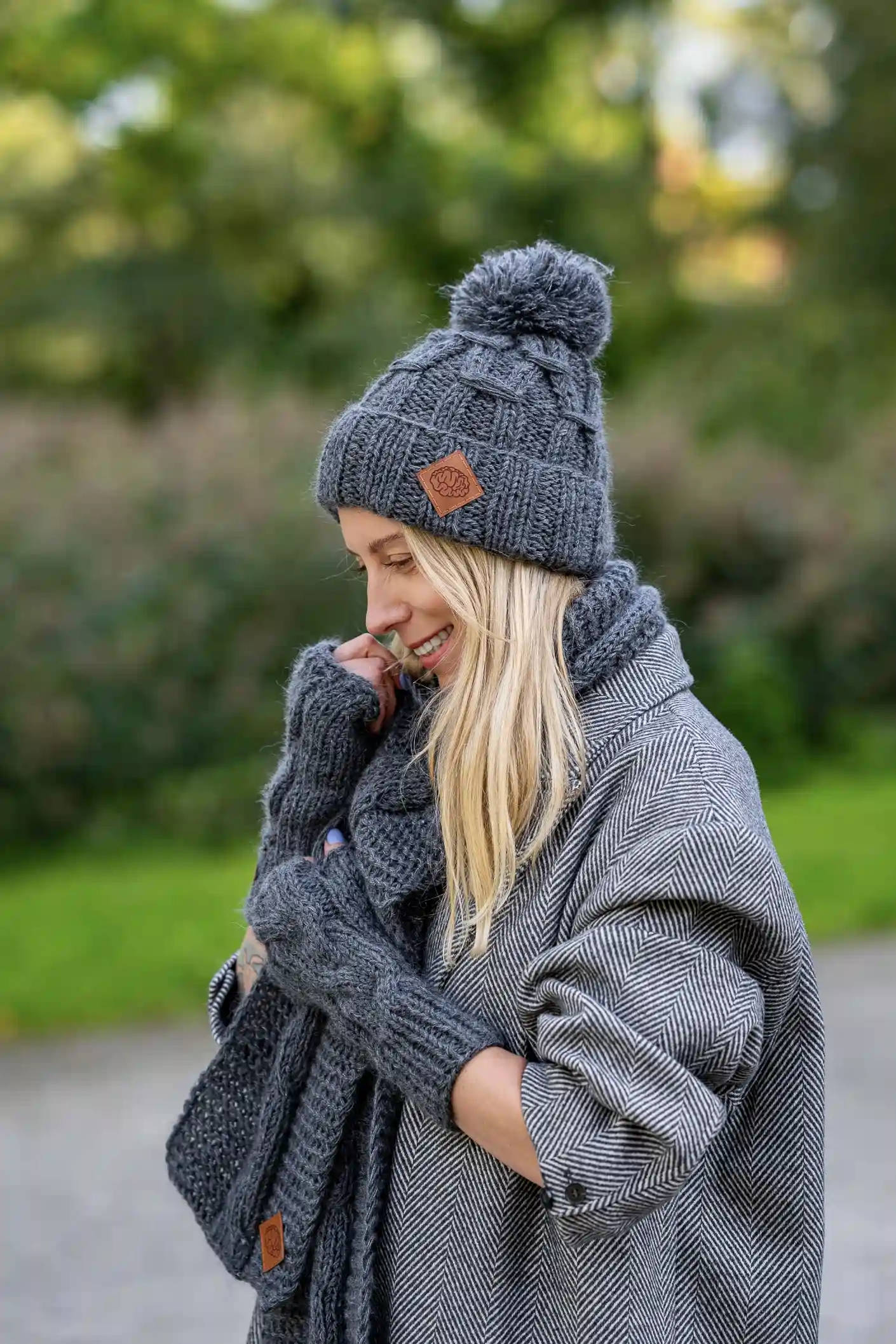 Czapka MERINO 67% Euforia "Ciemny Szary" 49 ręcznie robiona czapka merino