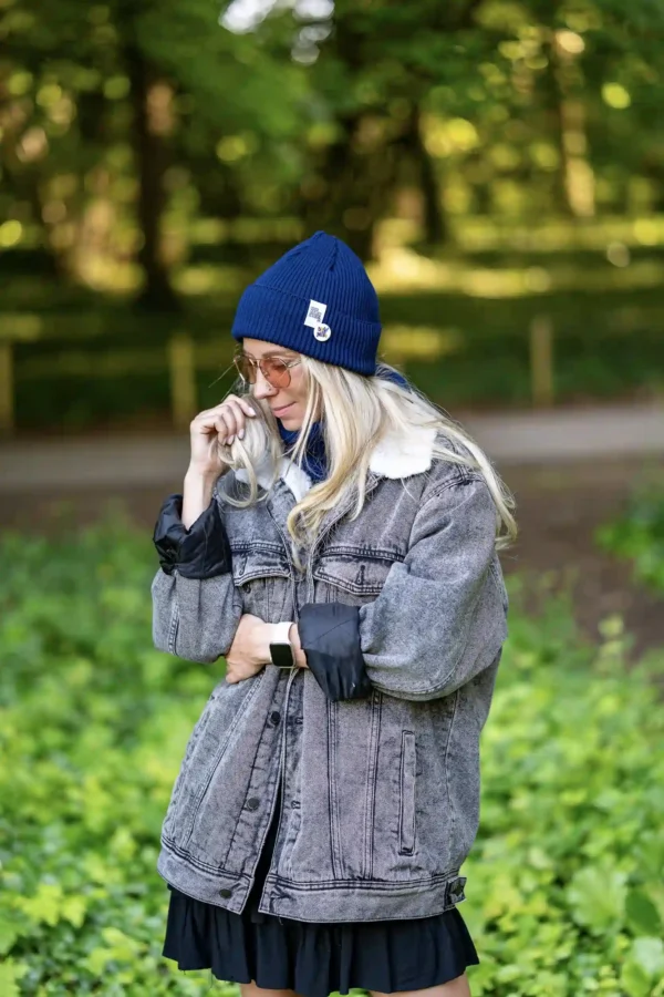 Damska czapka beanie z bawełny logo kolorowe "Ciemny Granat Navy" 18 wywijana czapka damska