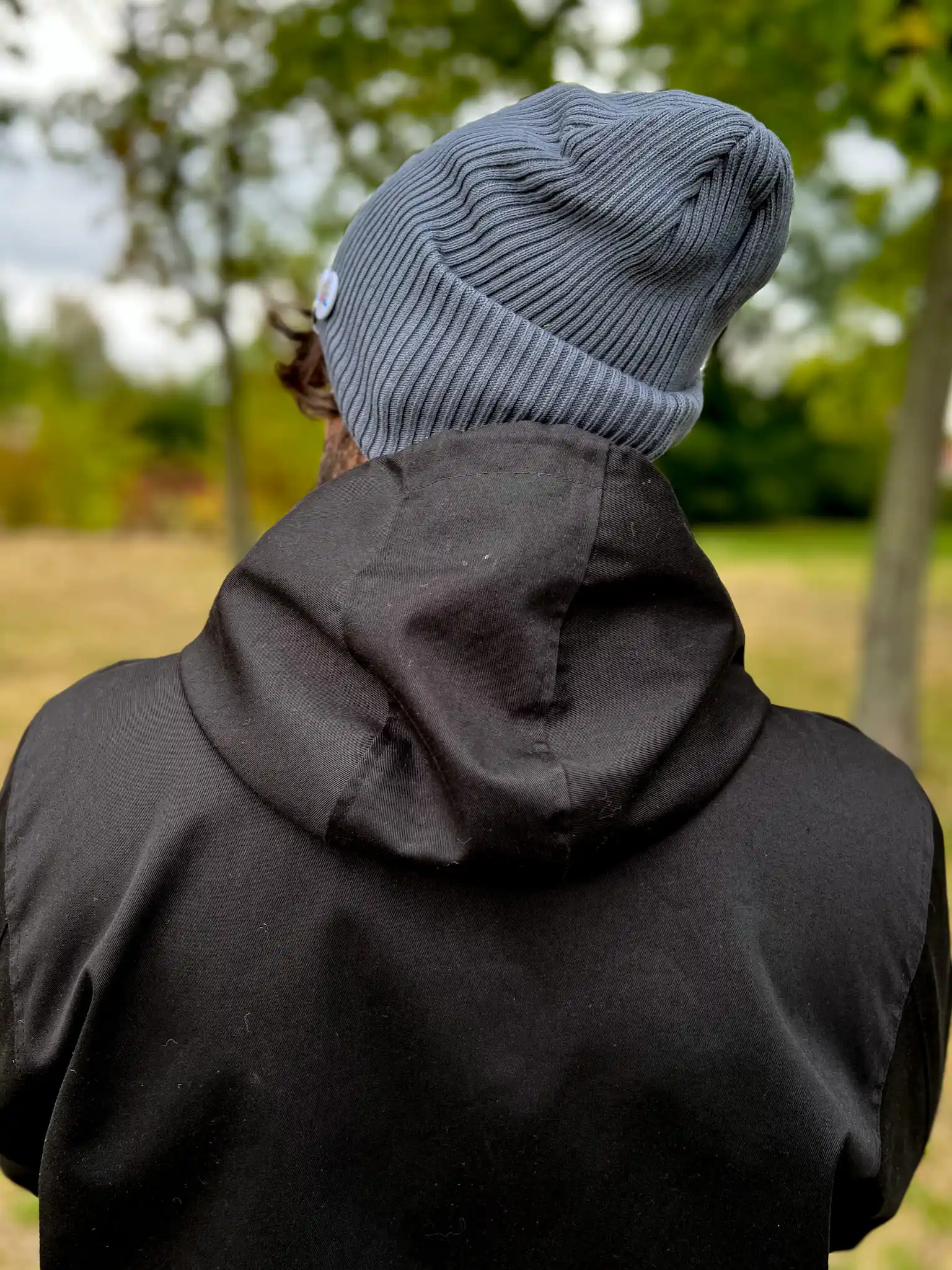 Męska luźna czapka z bawełny logo kolorowe "Ciemny szary" 168 Czapka slouchy męska z cottonu