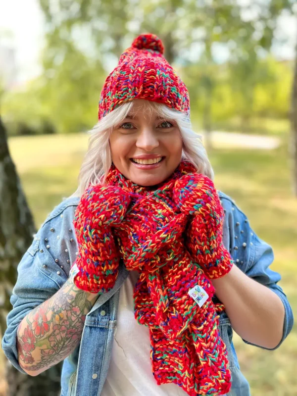 Stylowa czapka z pomponem – wykonana z najwyższej jakości wełny merino, idealna na chłodne dni