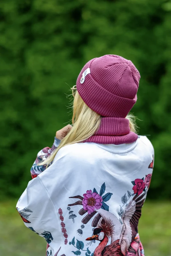 Czapka beanie MERINO logo kolorowe "Palona Malina" 16 czapka damska merino