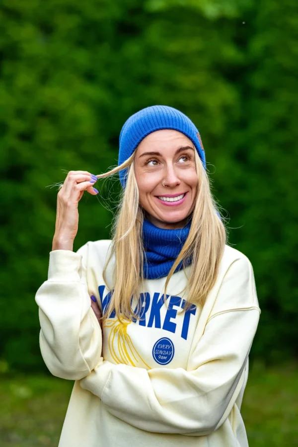 Czapka long MERINO logo ekoskórka "Niebieski Kobalt" 16 czapka w kolorze kobaltowym