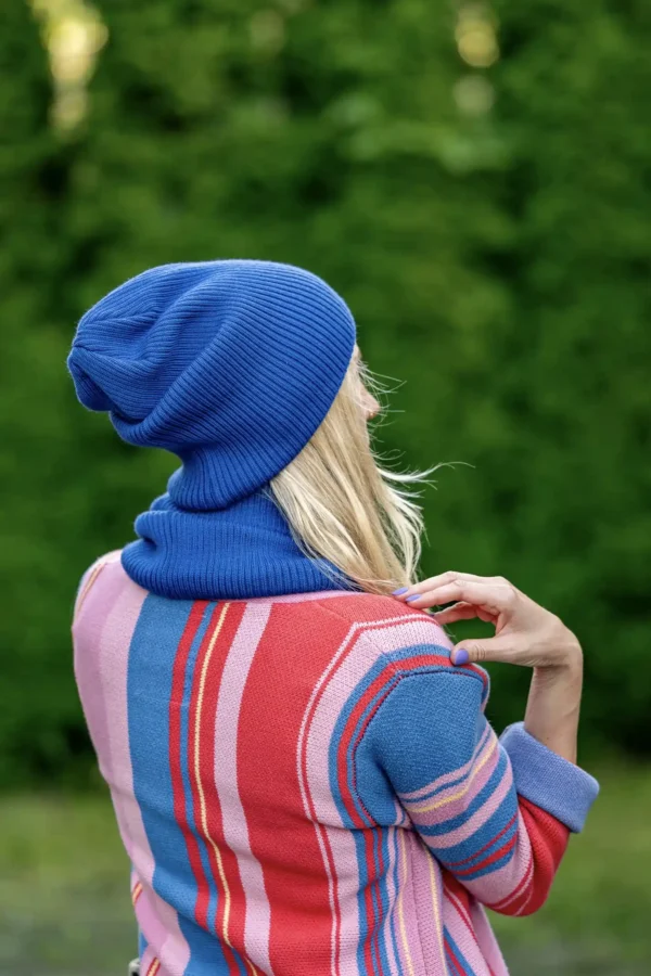 Czapka long MERINO logo ekoskórka "Niebieski Kobalt" 13 kobaltowa czapka do stylizacji