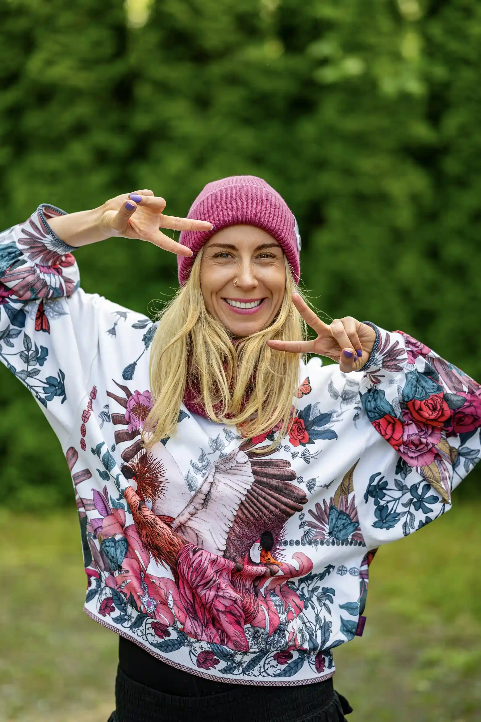 Czapka beanie MERINO logo kolorowe "Palona Malina" 18 lekka czapka merino