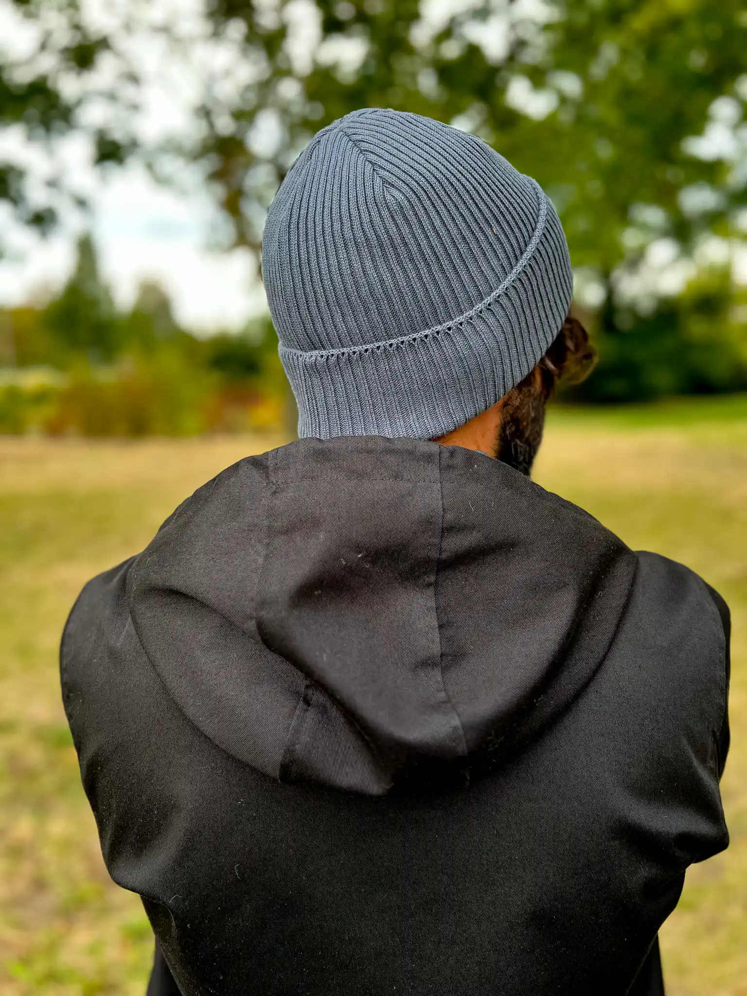 Męska bawełniana czapka beanie logo ekoskórka "Ciemny szary" 144 szara beanie bawełna