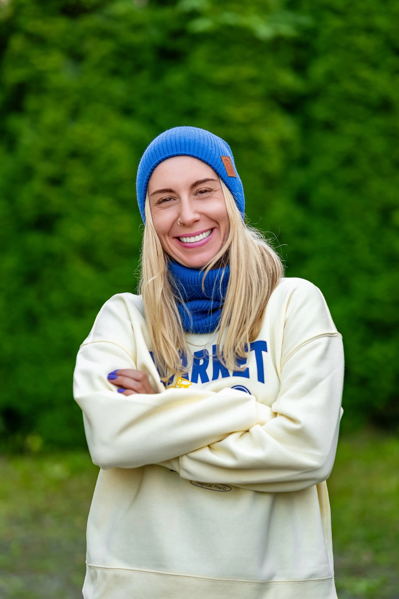 Czapka long MERINO logo ekoskórka "Niebieski Kobalt" 44 wełniana czapka merino