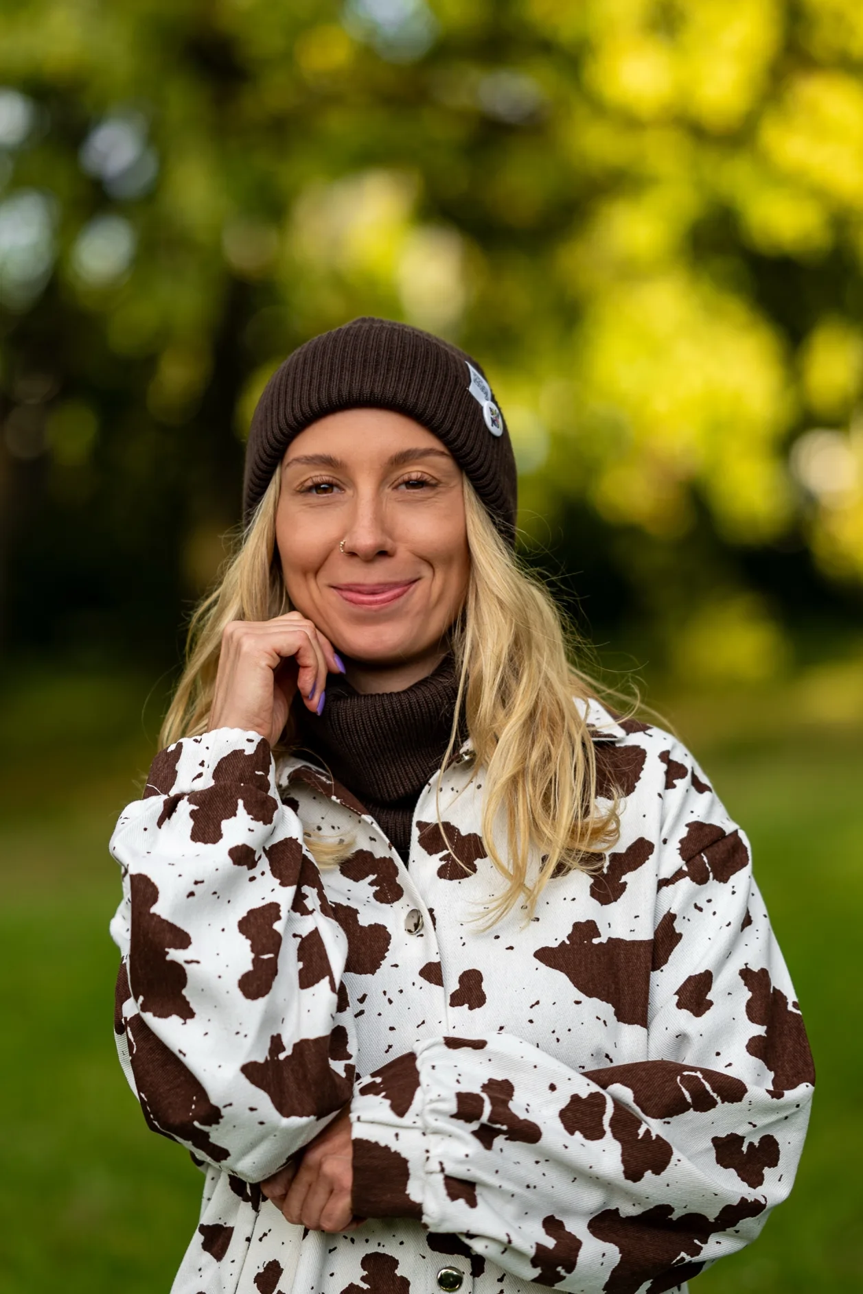 MERINO czapka wywijana logo kolorowe "Brąz" 23 czapka z wełny merino