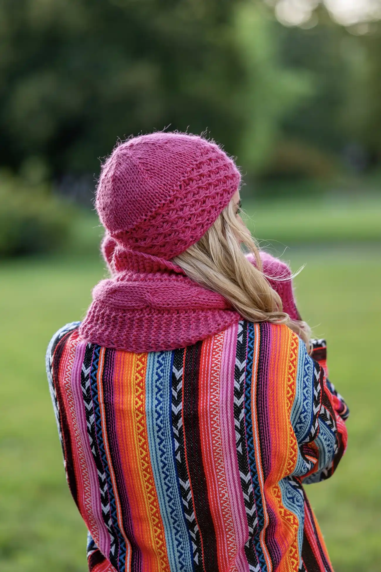 Czapka MERINO 67% Hope "Malina" + podszewka JEDWAB 19 czapka z moherem i jedwabiem
