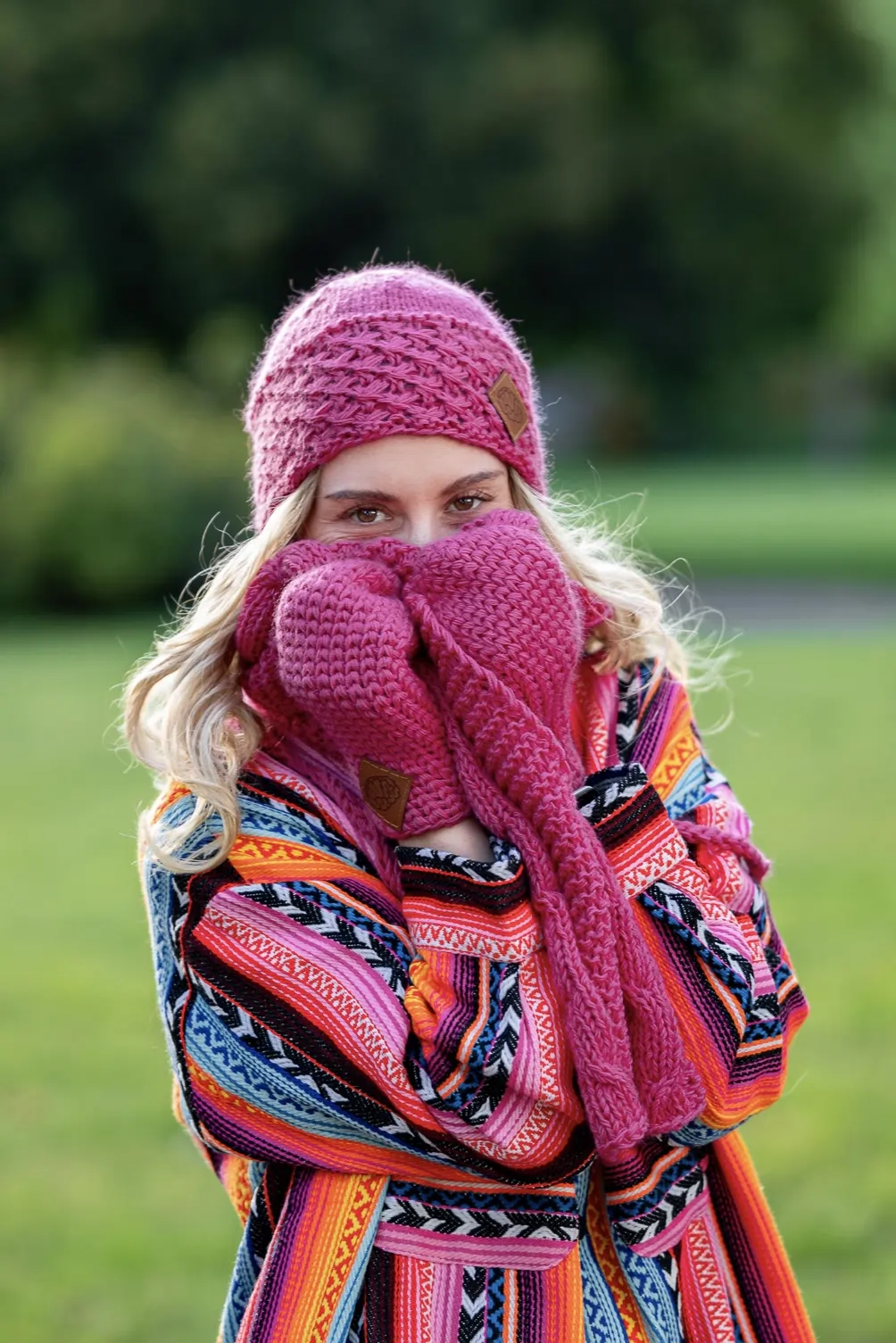 Czapka MERINO 67% Hope "Malina" + podszewka JEDWAB 13 klasyczna czapka z merino i jedwabiem