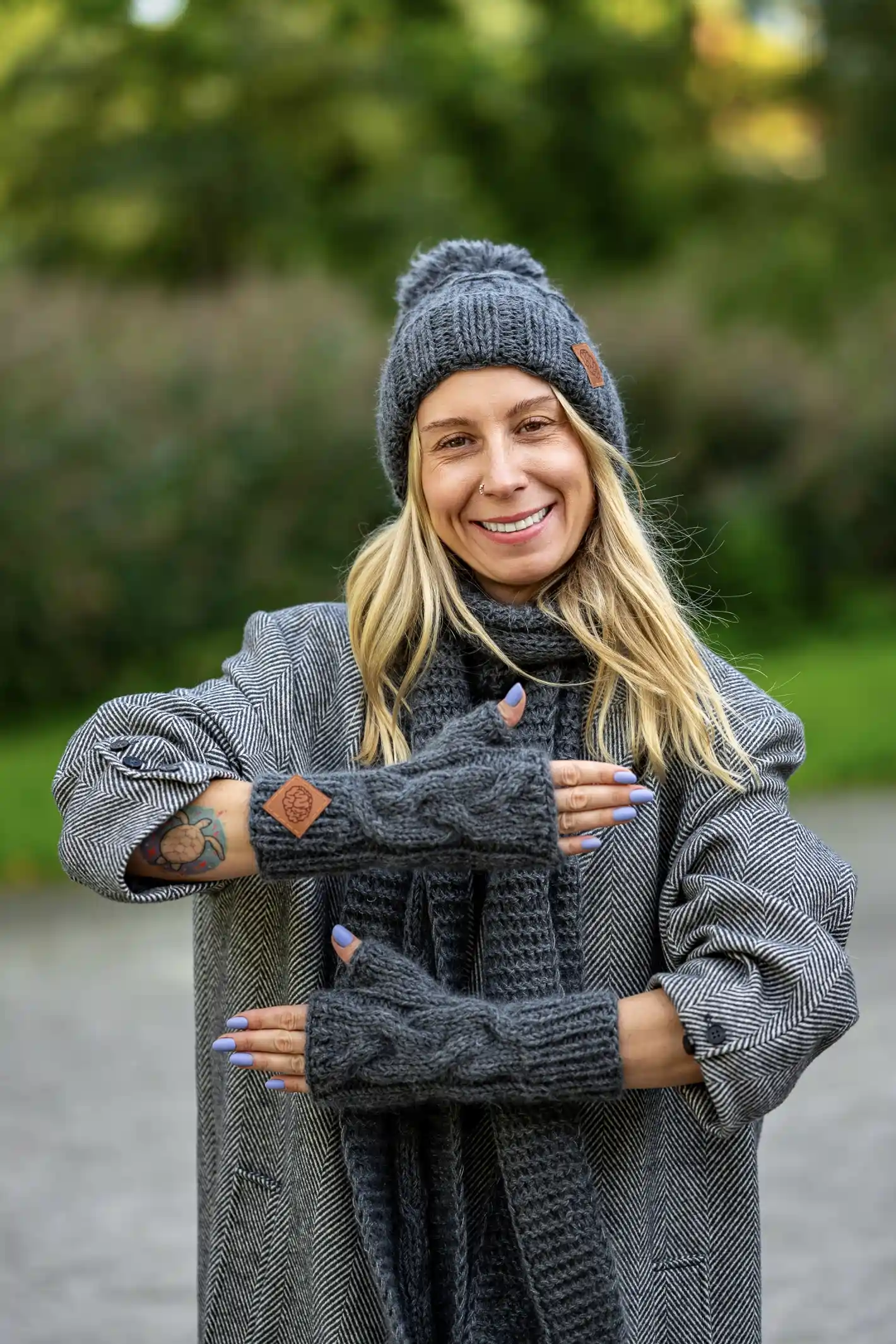 Mitenki MERINO 67% "Ciemny Szary 23 mitenki z wełny merino