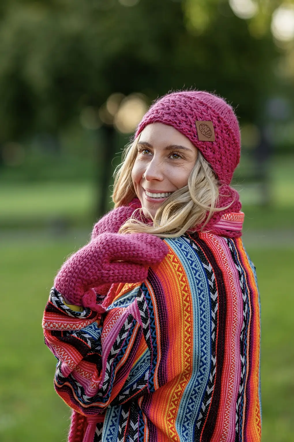 Czapka MERINO 67% Hope "Malina" + podszewka JEDWAB 9 rękodzieło dziewiarskie czapka